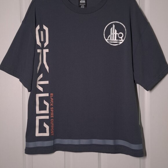 Star Wars: Galaxy's Edge Black Spire Outpost USED Shirt (M, Gray, Disney World) - Picture 7 of 8